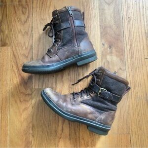 UGG Leather Zip up Boot Size 6